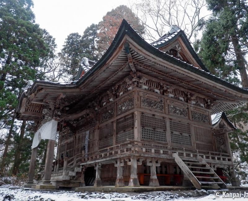 Towada shrine on the shore of Lake Towada 4 Towada shrine on the shore of Lake Towada 4