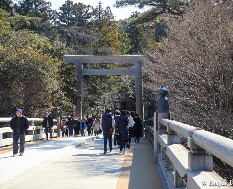 Ise, Uji-bashi bridge to access to Naiku inner shrine (Ise Jingu) Ise, Uji-bashi bridge to access to Naiku inner shrine (Ise Jingu)