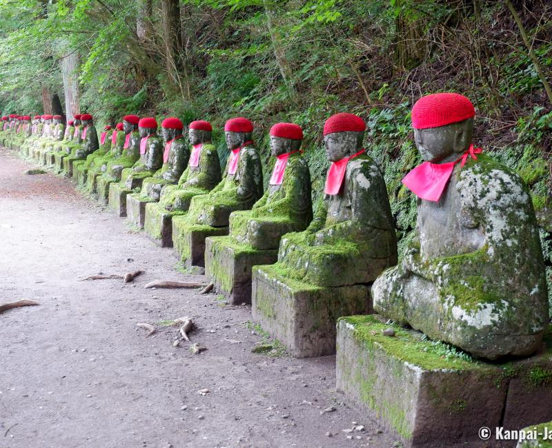 Kanmangafuchi Abyss (Nikko), Line of Jizo statues (Narabi Jizo or Bake Jizo) 2 Kanmangafuchi Abyss (Nikko), Line of Jizo statues (Narabi Jizo or Bake Jizo) 2