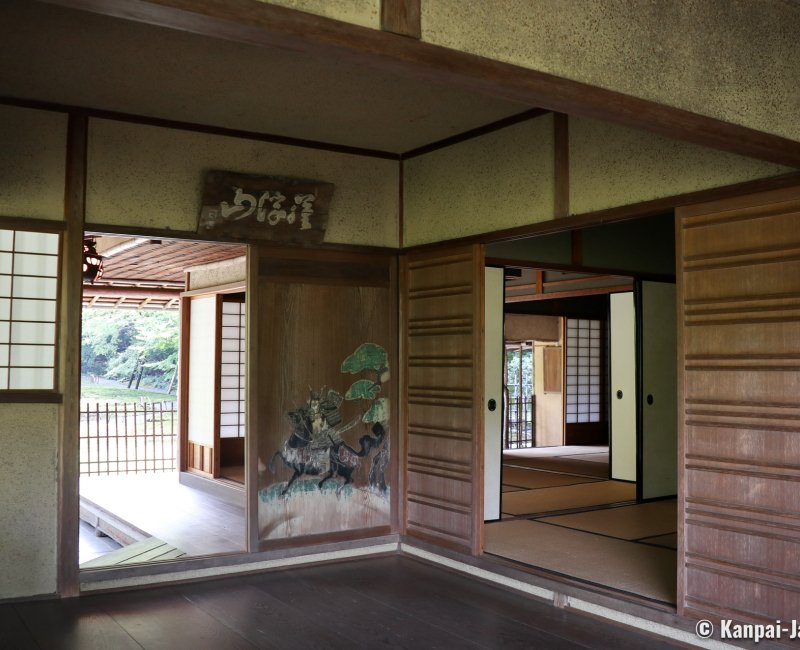 Yoshiki-en - Three Small Japanese gardens in Nara