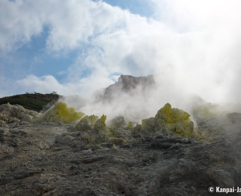 Akan-Mashu National Park (Hokkaido), Soufrière at the foot of Iozan Volcano Akan-Mashu National Park (Hokkaido), Soufrière at the foot of Iozan Volcano
