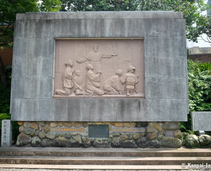 Oura Church (Nagasaki), Sculpture showing the discovery of the Hidden Christians of Urakami Oura Church (Nagasaki), Sculpture showing the discovery of the Hidden Christians of Urakami