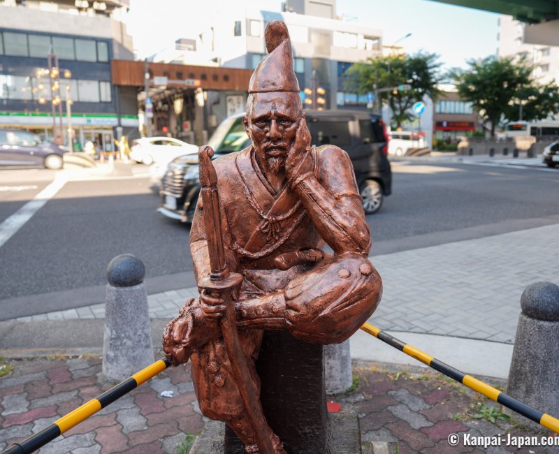 Shike-michi (Nagoya), Statue of Tokugawa Ieyasu near Endoji Shotengai Shike-michi (Nagoya), Statue of Tokugawa Ieyasu near Endoji Shotengai