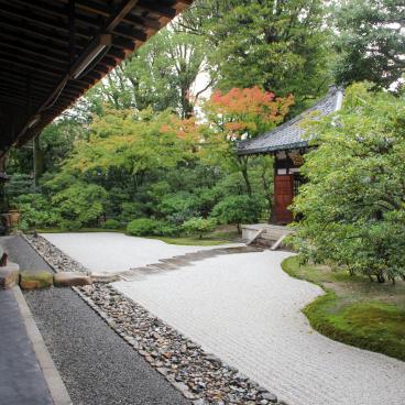 Kennin-ji - The Oldest Zen Temple In Kyoto