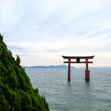 Shirahige-jinja - The Floating Torii on Lake Biwa