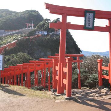 Motonosumi Inari - The Torii Tunnel Between Sea and Mountain