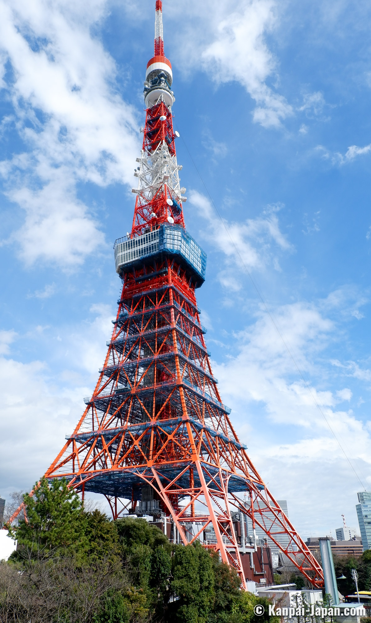 tour eiffel tokyo tower